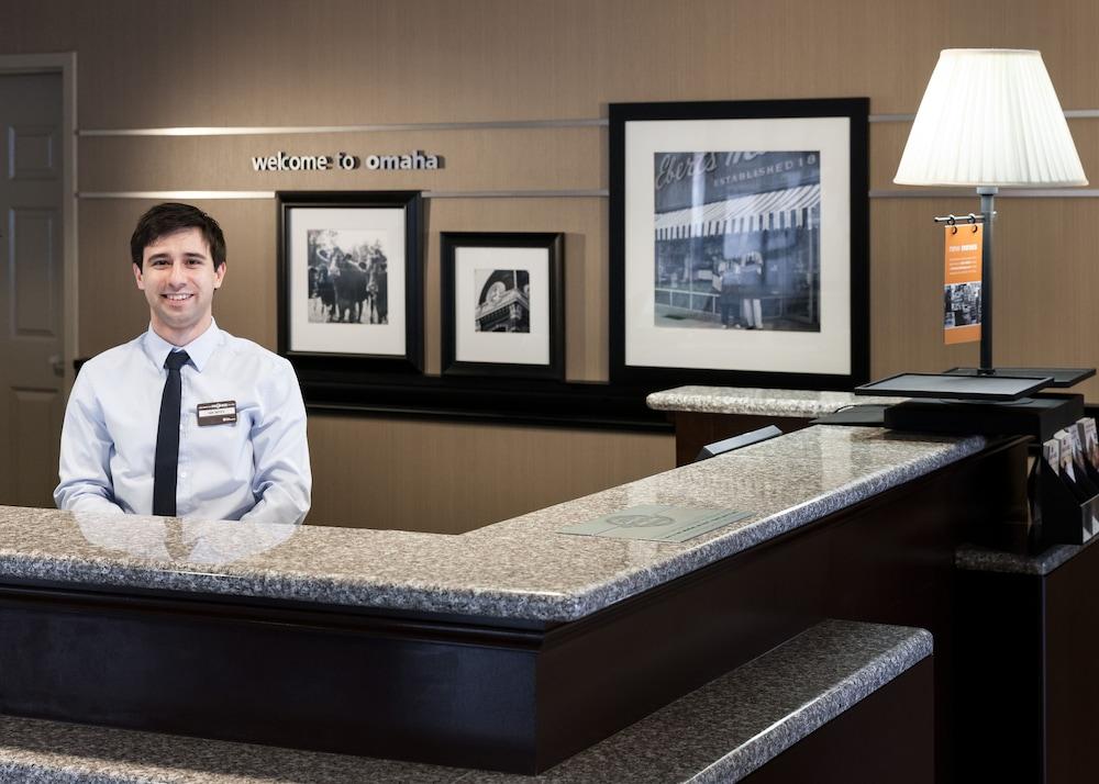 Hampton Inn & Suites Omaha-Downtown Exteriör bild