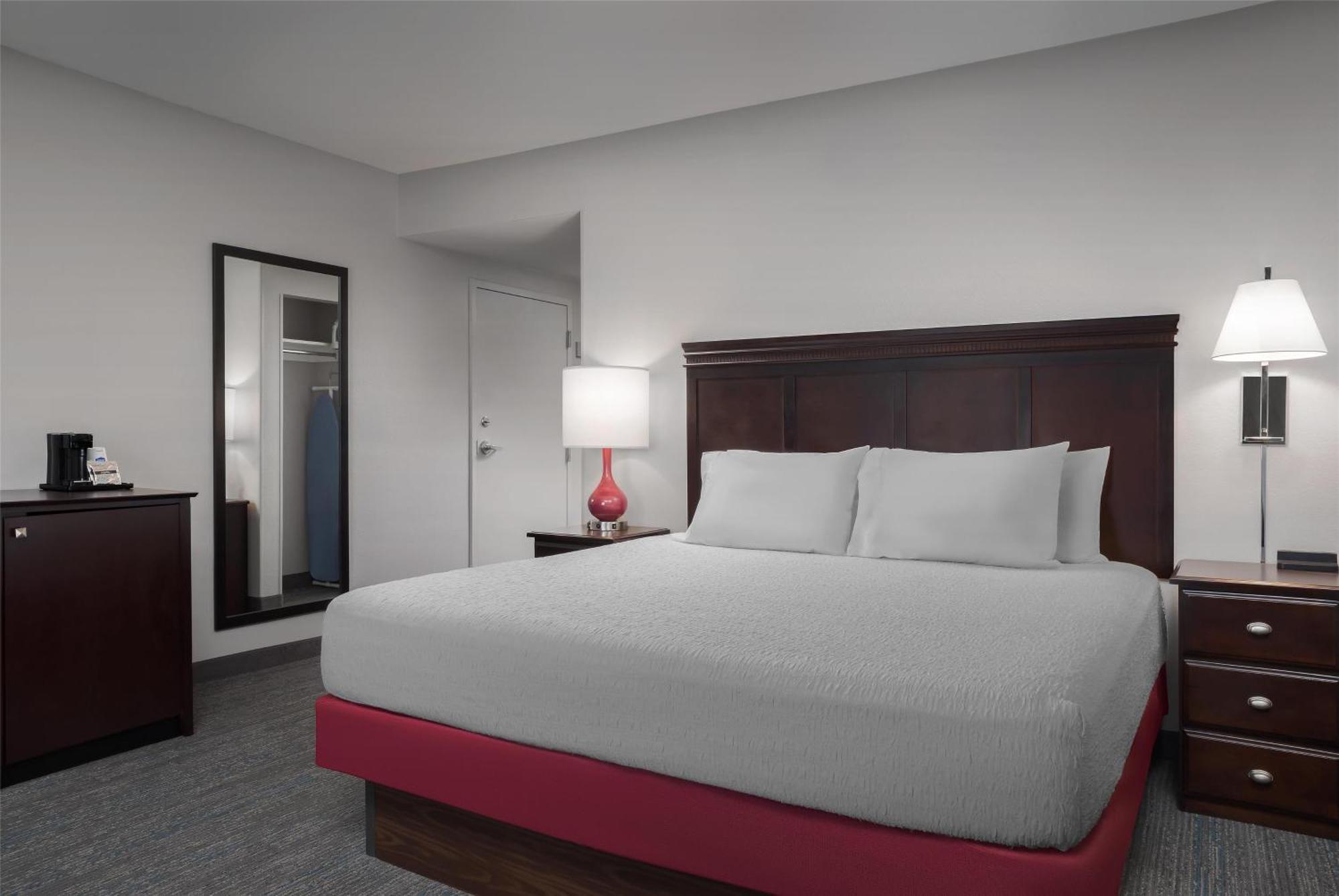 Hampton Inn & Suites Omaha-Downtown Exteriör bild