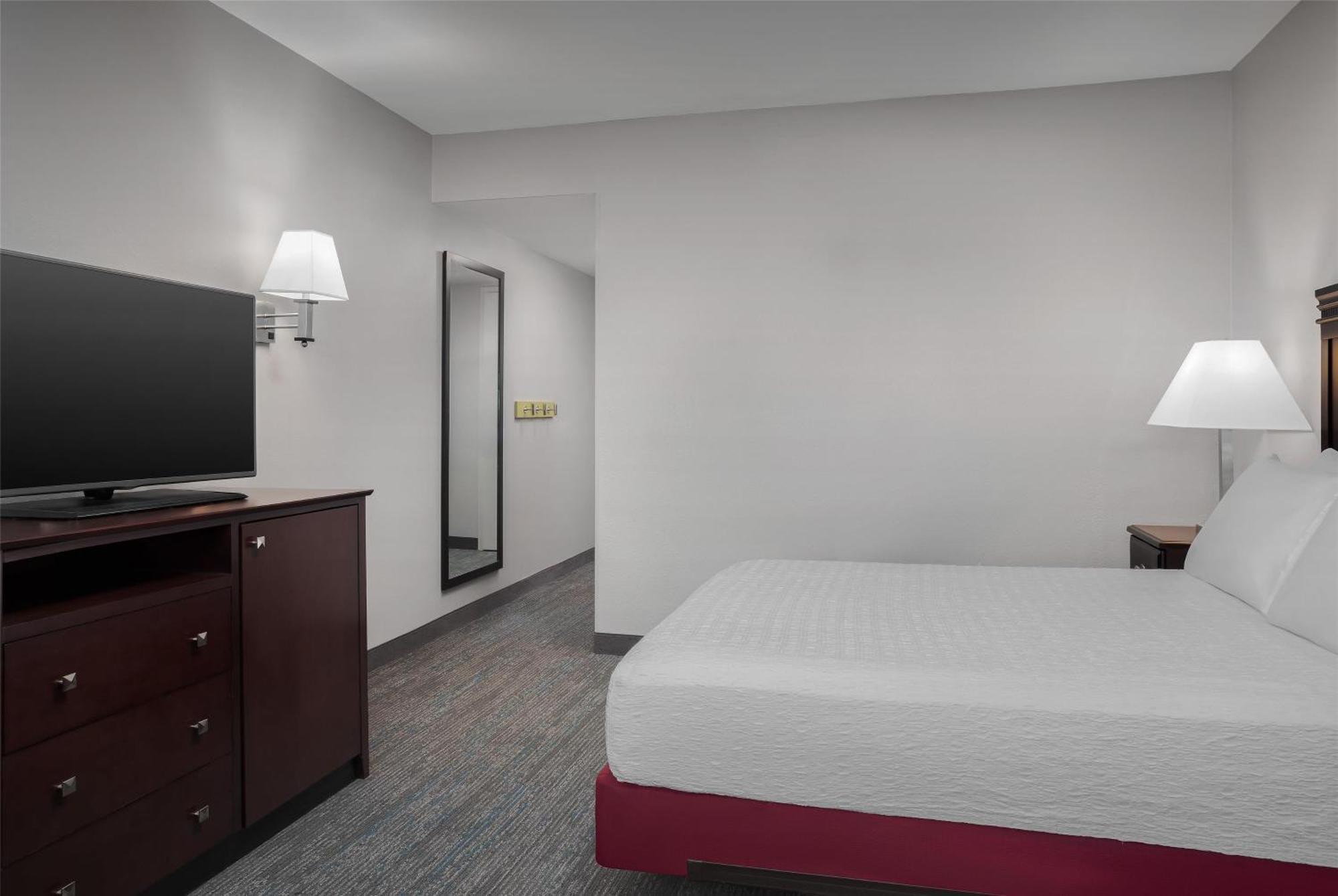 Hampton Inn & Suites Omaha-Downtown Exteriör bild